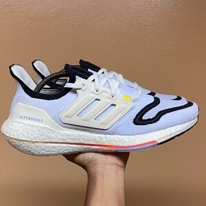 Adidas UltraBoost 22 “White Black Solar Red” Running Sneakers 11.5 Women 10 Men